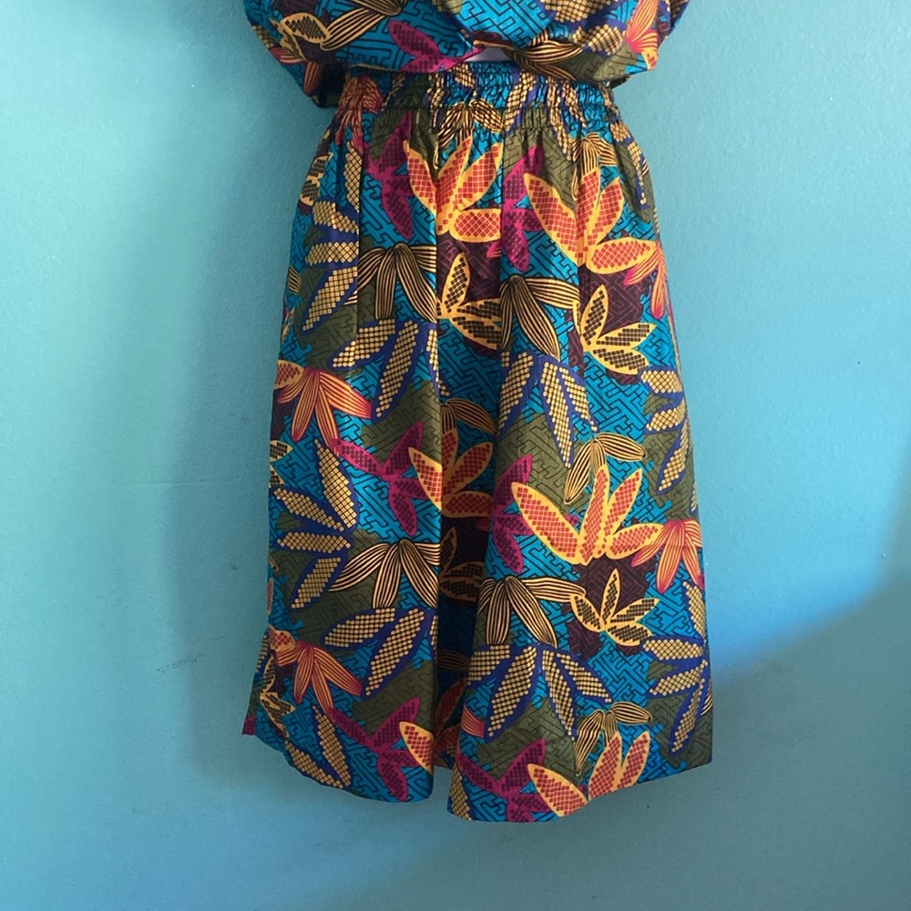Vintage Notations Womens Size 12 Tropical Colorful Pull On Shorts -Loungewear